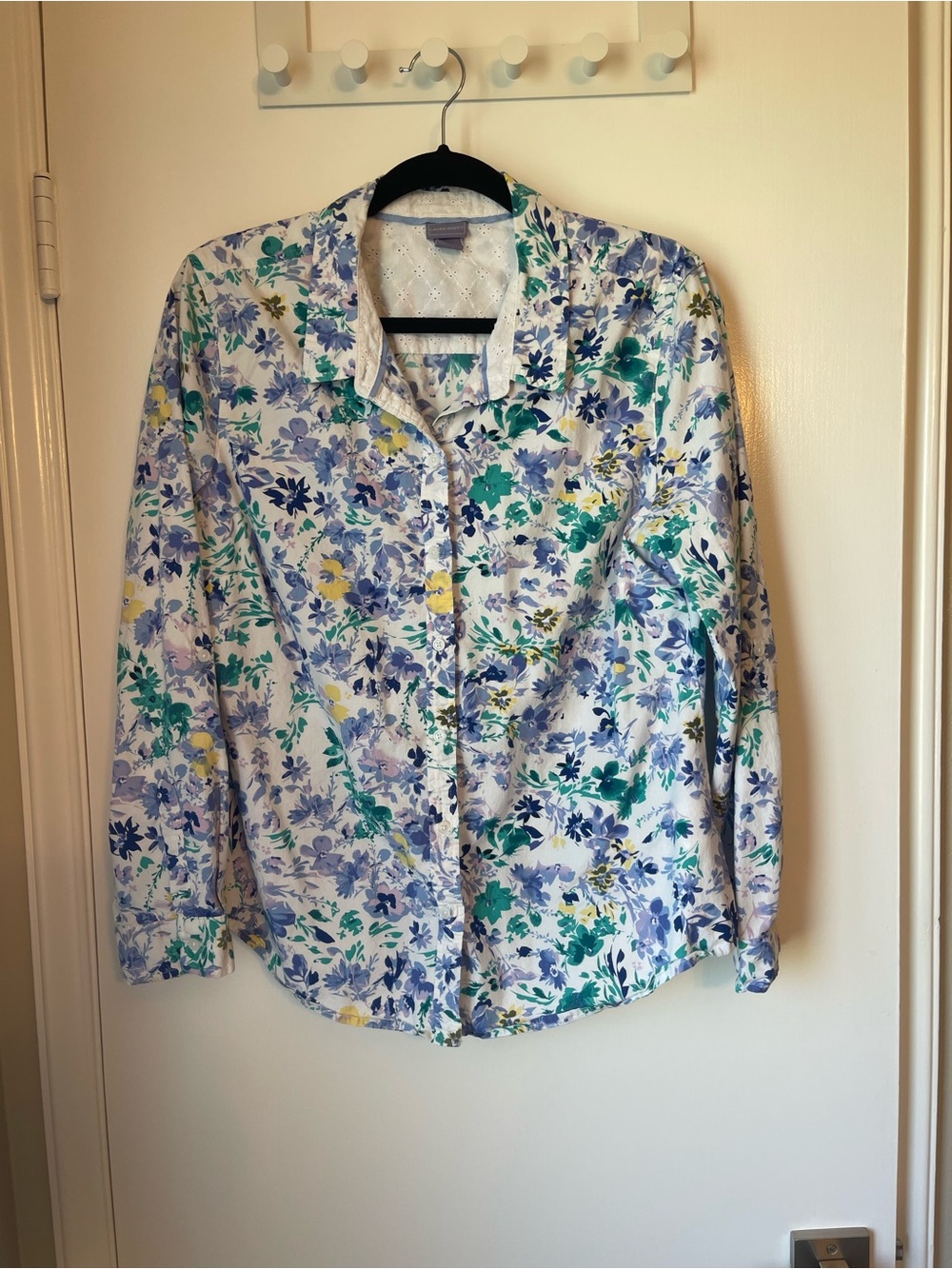Laura Scott White Button-Down Shirt with Blue, Green & Yellow Floral Print